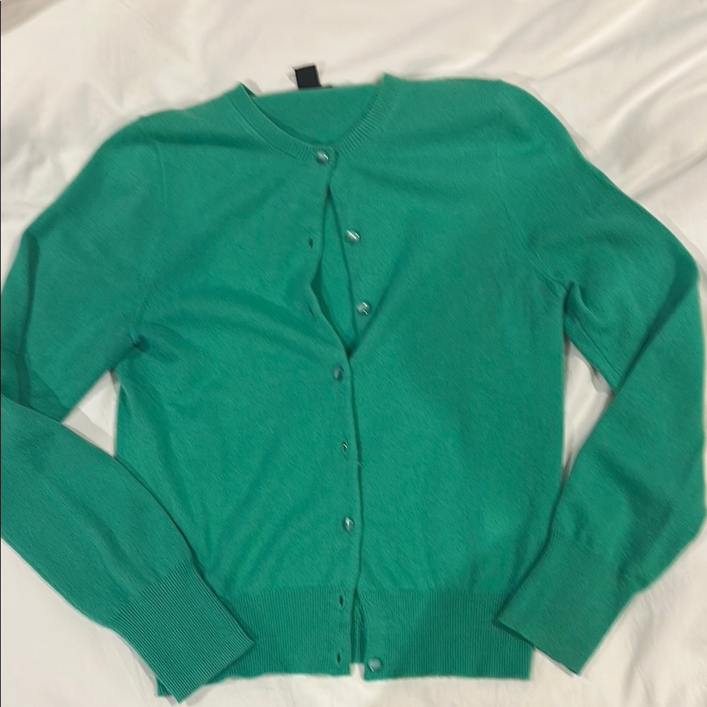 Cashmere J. Crew Women’s Cardigan sweater in Kelly Green